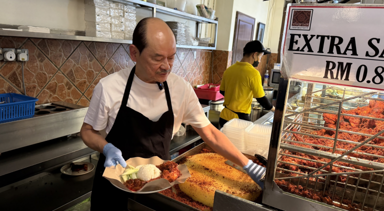 Nasi Lemak Village Park